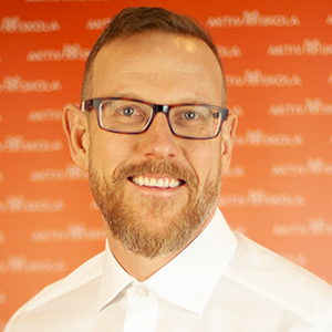 Läs mer om Erik Hellmén